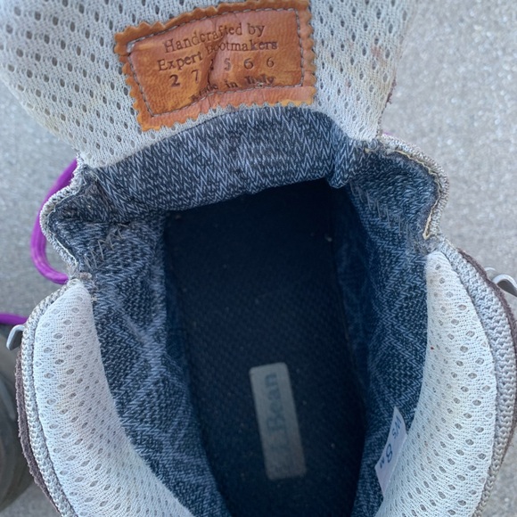 LL Bean women’s Gore-Tex hiking boots, size 8. - Picture 3 of 10